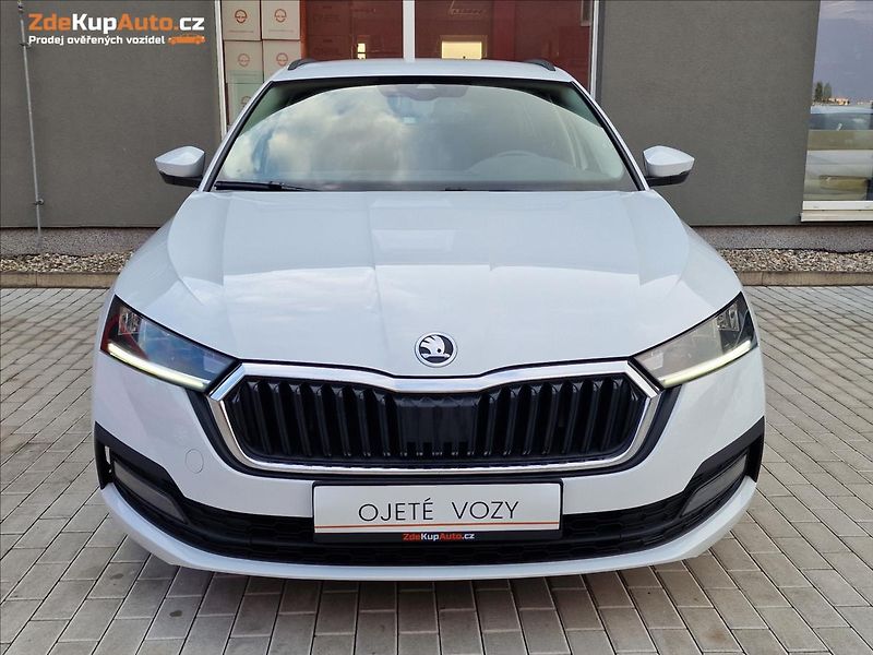 Škoda Octavia 2.0 TDI 110kW Combi,ČR,1.Maj. - fotka 4 z 50
