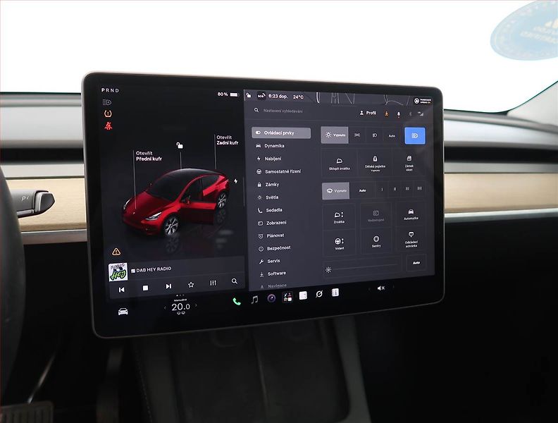 Tesla Model Y (2023) Long Range AWD 79kWh, SoH 91% - fotka 18 z 33