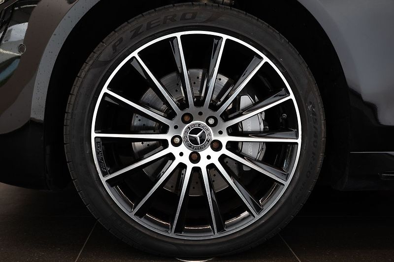 Mercedes-Benz Třídy S d L 4MATIC AMG Line/Burmester/ - fotka 25 z 27