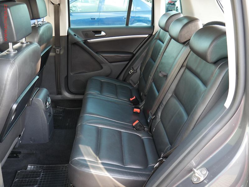 Volkswagen Tiguan (2014) 2.0 TDi 4x4, 1.maj, Navi - fotka 10 z 21