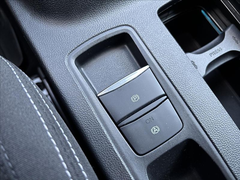 Ford Focus 1,5 EcoBlue 88kW Titanium - fotka 33 z 41