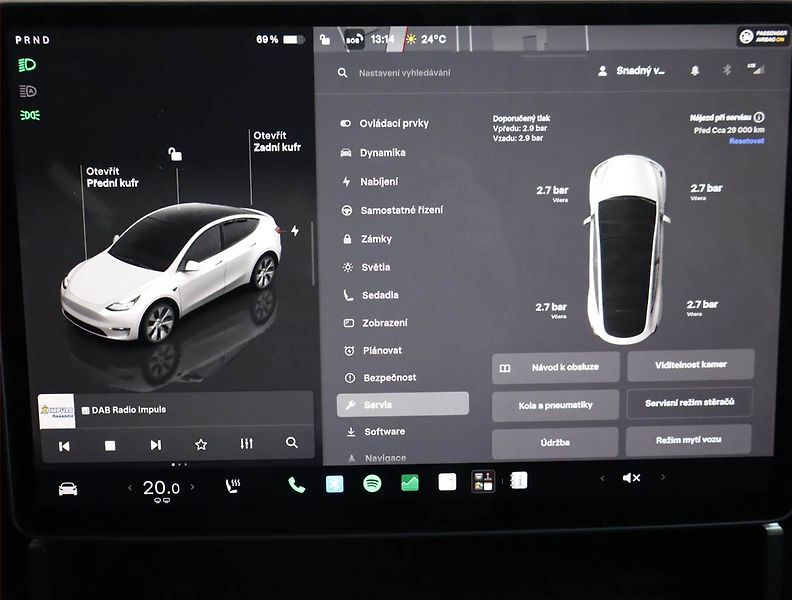 Tesla Model Y (2024) Long Range AWD 79kWh, SoH 95% - fotka 20 z 30