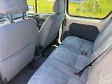 Ford Tourneo Connect 1.8 TDCi 66kW - náhled 21