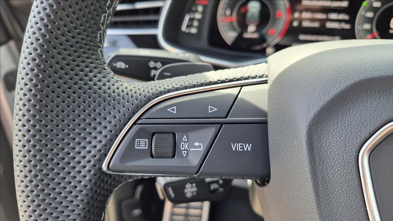 Audi Q8 50 TDI S-LINE 1 MAJ ČR DPH - fotka 14 z 27