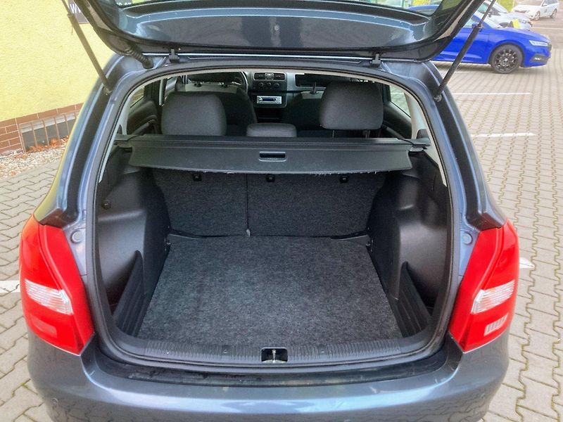 Škoda Fabia 1,4i (63kW) Combi*KLIMATIZACE* - fotka 18 z 19