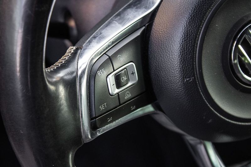 Volkswagen Golf - fotka 26 z 30