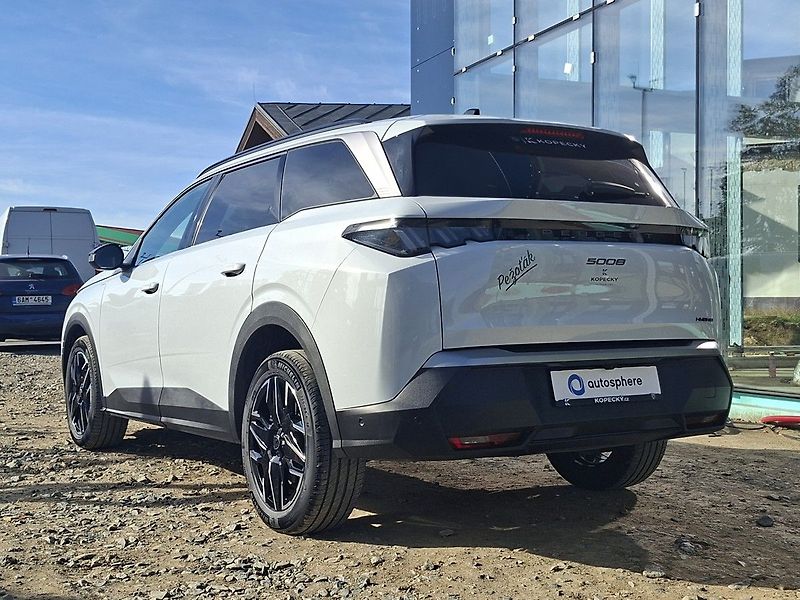 Peugeot 5008 ALLURE HYBRID e-DCS6 - fotka 3 z 27