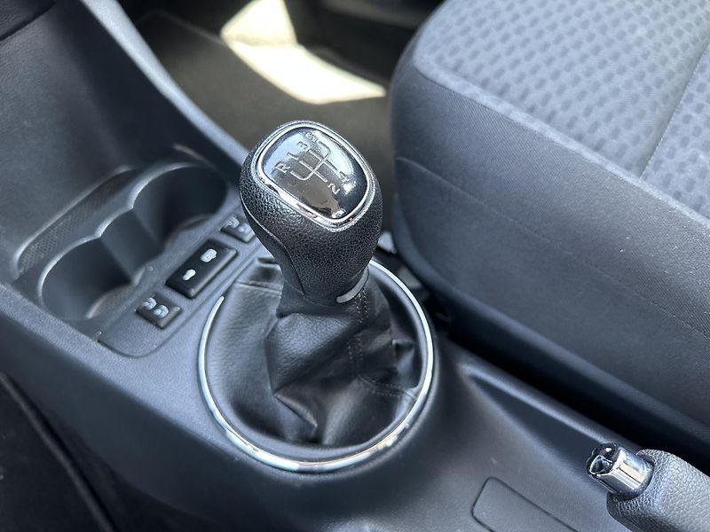 Škoda Fabia Combi 1.2 TSI Ambition  - fotka 16 z 24
