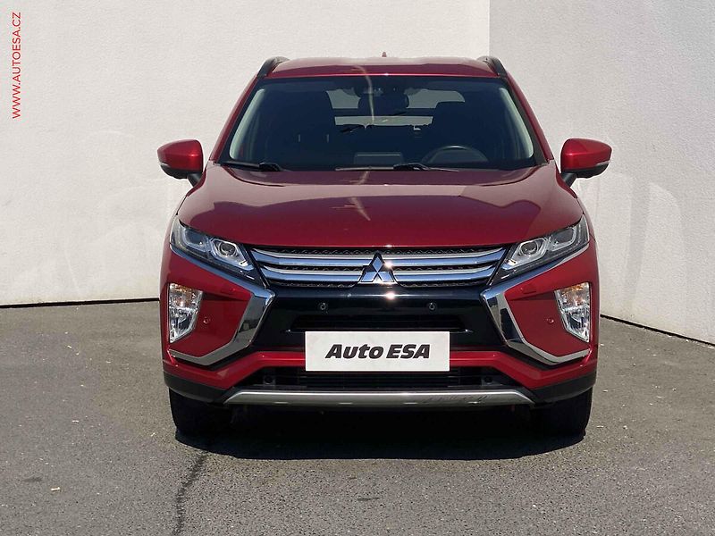 Mitsubishi Eclipse Cross (2019) 1.5 T-MIVEC, LED, TZ, +ALU - fotka 2 z 19