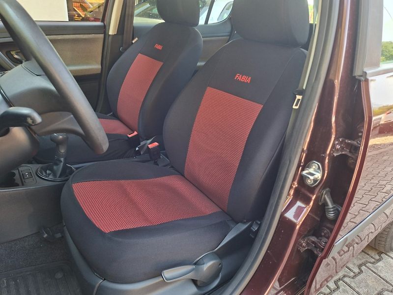 Škoda Fabia (2011) 1.2i 51kW -FACELIFT-KLIMA - fotka 17 z 36