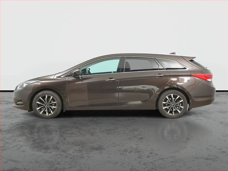 Hyundai i40 (2018) 1.7 CRDi, Navi, Tempomat - fotka 3 z 16