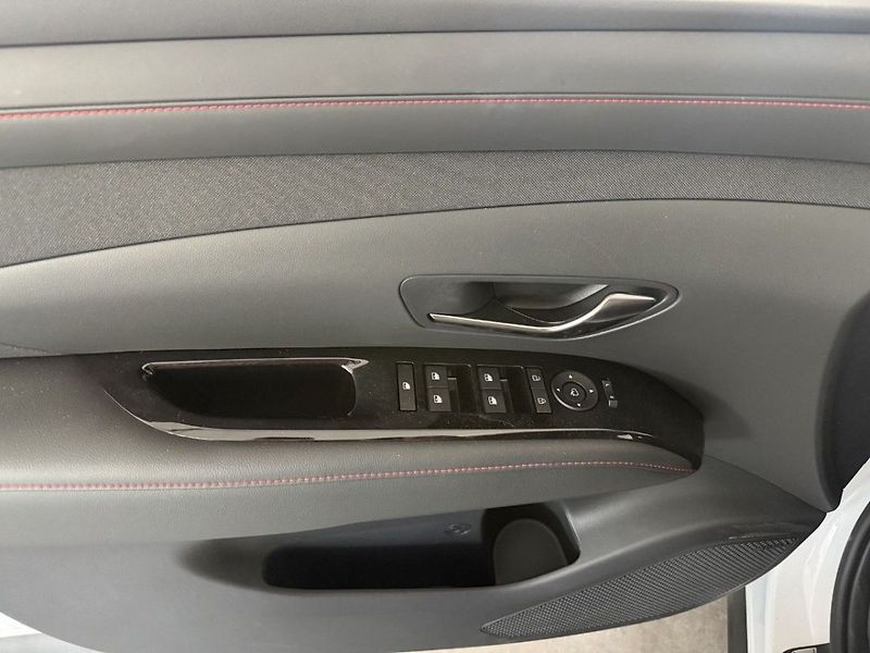 Hyundai Tucson MY26 1,6 TGDI MT GO N LINE - fotka 9 z 10