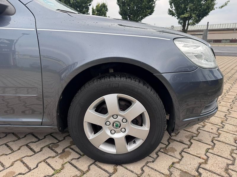 Škoda Octavia (2010) 1,4 TSI 90 KW TAŽNÉ KOLA - fotka 16 z 50