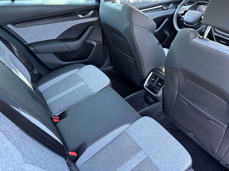 Škoda Octavia (2025) Combi 2.0 TDI DSG Top Selectio - fotka 11 z 35