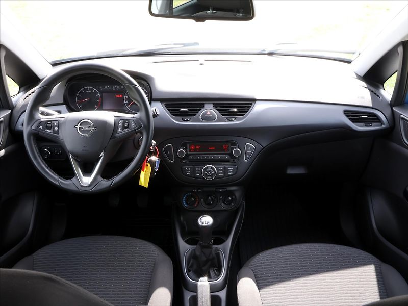 Opel Corsa 1,2 i 51kW Sport Klima CZ - fotka 23 z 30