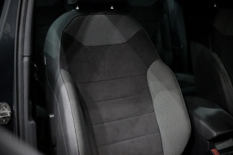 Seat Ateca 1.4 TSI 110 kW Xcellence - fotka 19 z 45