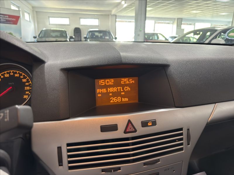 Opel Astra 1,6   i H KLIMATIZACE TEMPOMAT - fotka 13 z 36