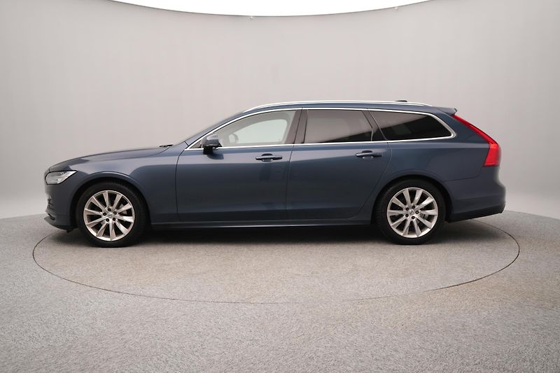 Volvo V90 D4 MOMENTUM PRO POLESTAR AUT - fotka 7 z 47