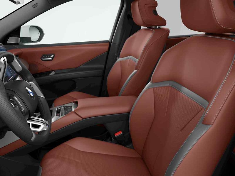 BMW iX3 - fotka 9 z 10