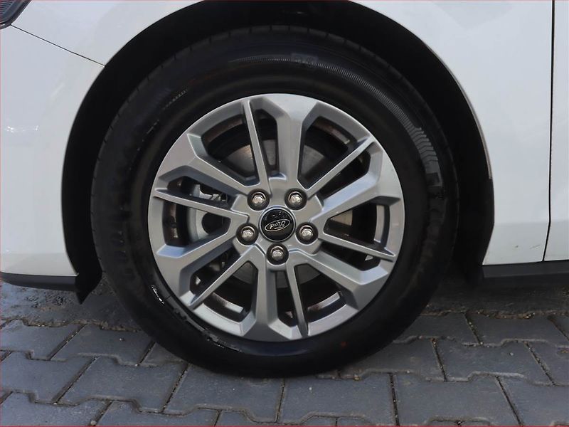 Ford Focus (2023) 1.5 EcoBlue - fotka 15 z 24