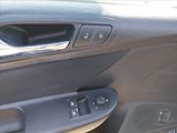 Volkswagen Passat 2,0 TDi 103KW - náhled 14