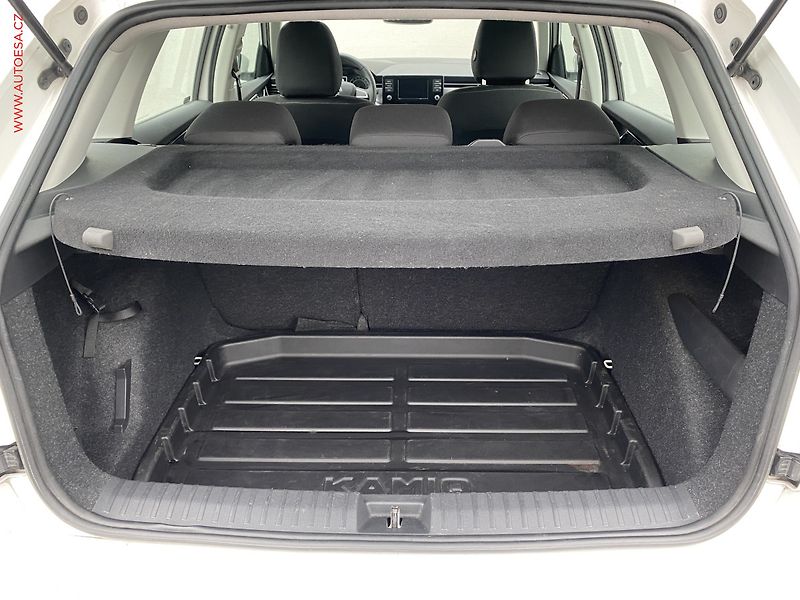 Škoda Kamiq (2020) 1.6 TDI, ČR, Ambition, DSG - fotka 7 z 19