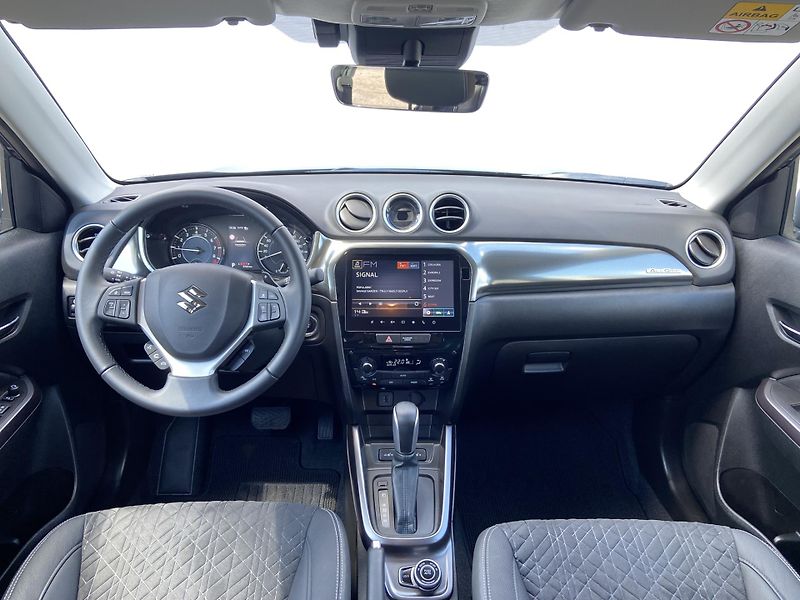 Suzuki Vitara 1.4 BoosterJet 6AT 4x4 Eleganc - fotka 5 z 22
