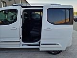 Toyota ProAce City 1.5 D-4D 130k L1 Family - náhled 19