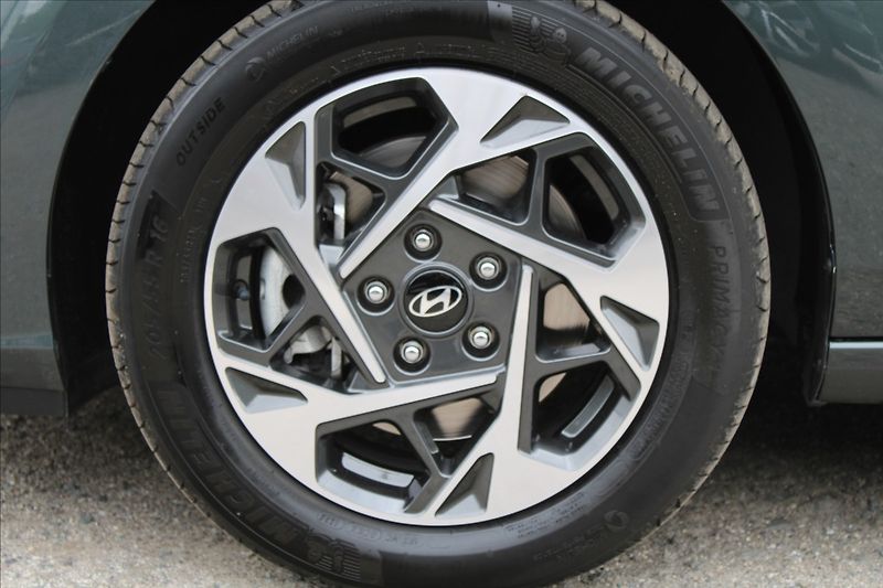 Hyundai i30 1,5 CVVT  ČR,1MAJ,ZÁRUKA,STYLE - fotka 29 z 32