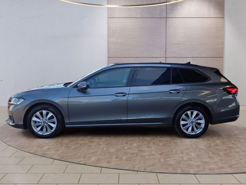 Škoda Superb TDI DCC Kamera ACC - fotka 5 z 21