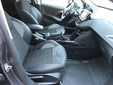 Peugeot 2008 (2015) 1.2 PureTech, Navi, Tempomat - náhled 9