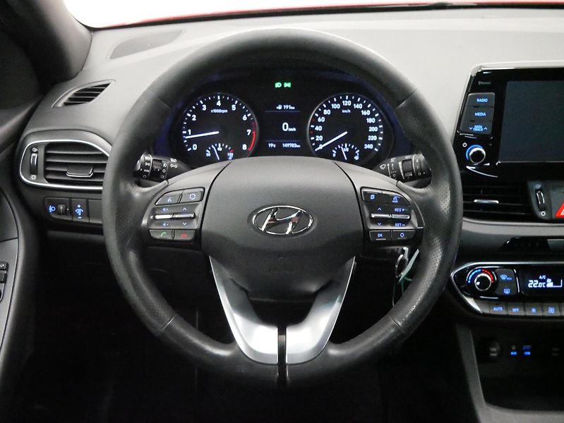Hyundai i30 - fotka 18 z 24