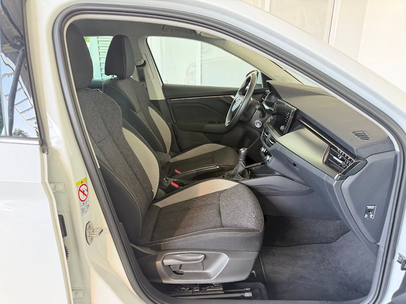Škoda Scala (2022) Style 1.0 TSI / 81 kW M6 - fotka 22 z 25