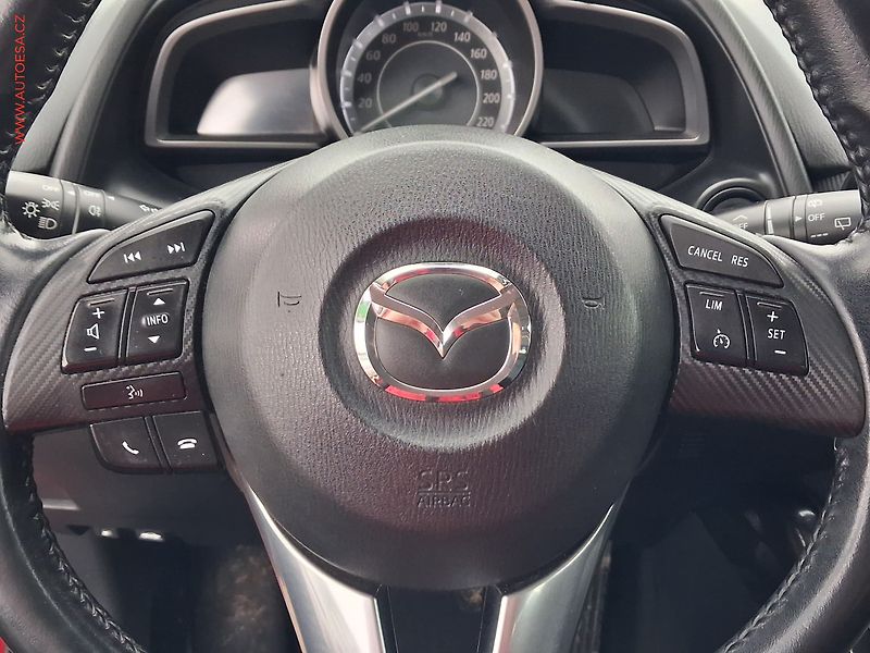 Mazda 2 (2015) 1.5 i, 2.maj,ČR, AC - fotka 16 z 18