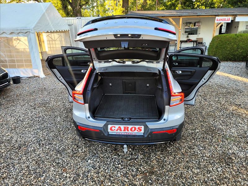 Volvo C40 0,0 Recharge Ultimate SOH 90,3 - fotka 40 z 50