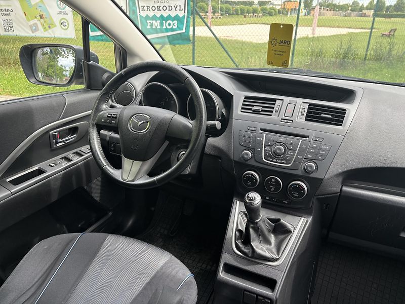 Mazda 5 2.0 Center-Line - fotka 24 z 29