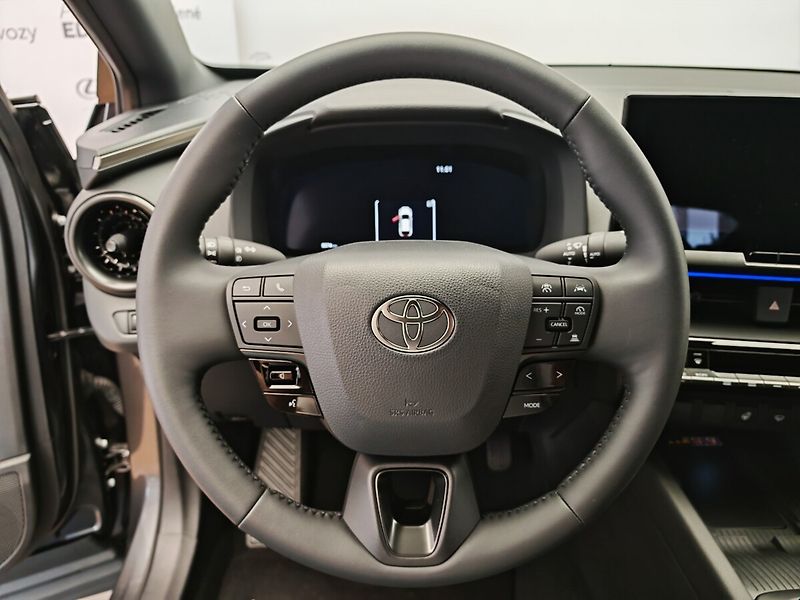 Toyota C-HR 2.0 Hybrid 4x2 Executive - fotka 35 z 48