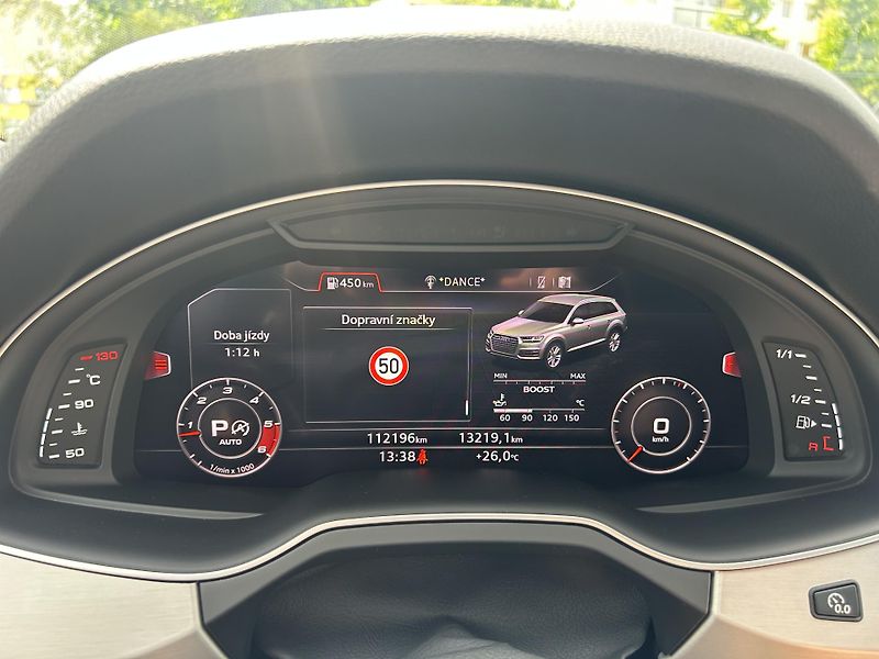 Audi SQ7 (2018) 4.0 biTDI V8 320 kW tiptronic - fotka 31 z 62