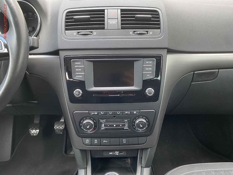 Škoda Yeti (2017) 1.4 TSi, Drive - fotka 12 z 17
