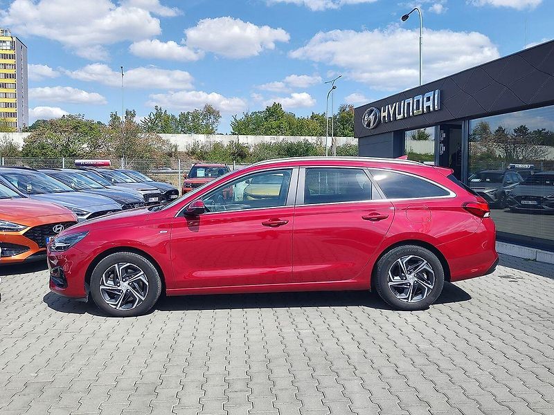 Hyundai i30 1.5 T-GDI/117kW Smart - fotka 8 z 31