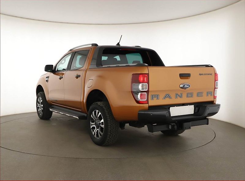 Ford Ranger (2023) 2.0 EcoBlue - fotka 4 z 20
