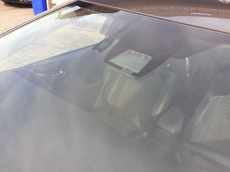 Toyota Auris (2018) 1.6 i Valvematic  AUTOMAT - fotka 34 z 42