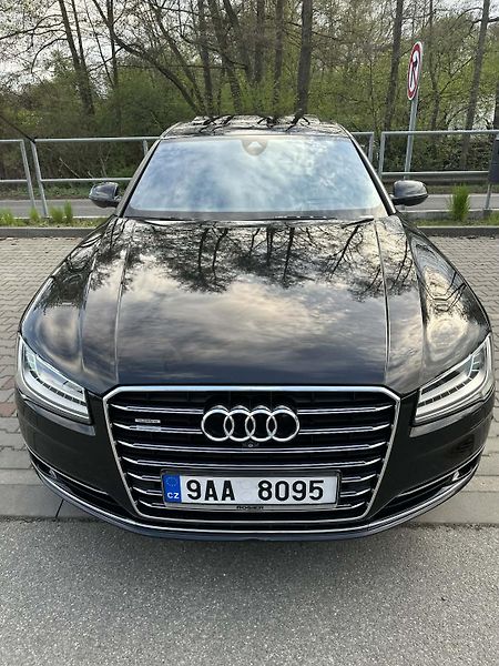 Audi A8 (2014) Long - fotka 20 z 31