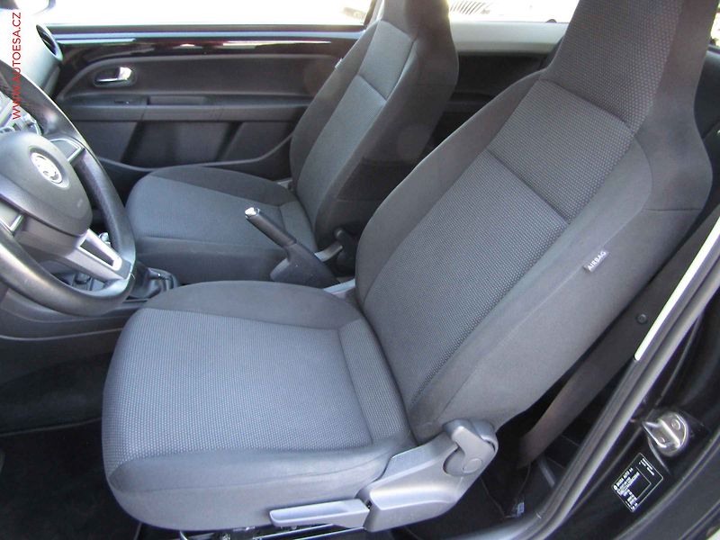 Škoda Citigo (2013) 1.0 MPi, ČR, Elegance - fotka 9 z 15