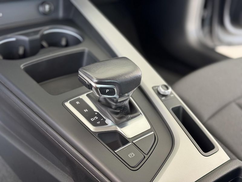 Audi A5 50TDI 210kW*Quattro*Navi*DPH - fotka 20 z 36