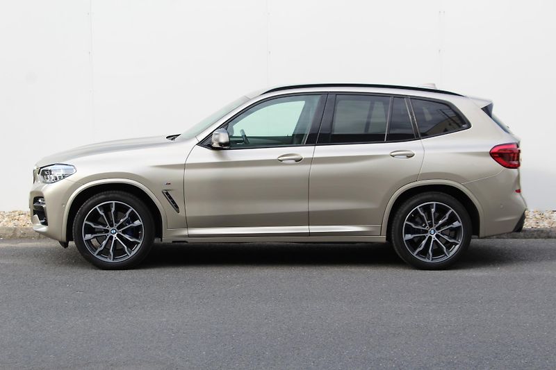 BMW X3 X3 M40d - fotka 9 z 23