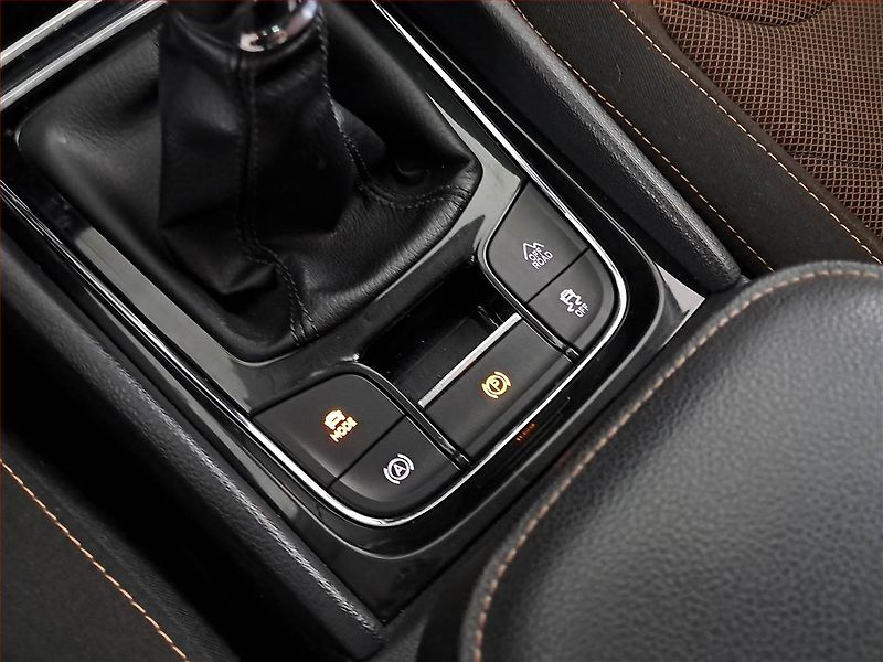 Škoda Kodiaq (2017) 2.0 TDI 4x4 - fotka 17 z 21