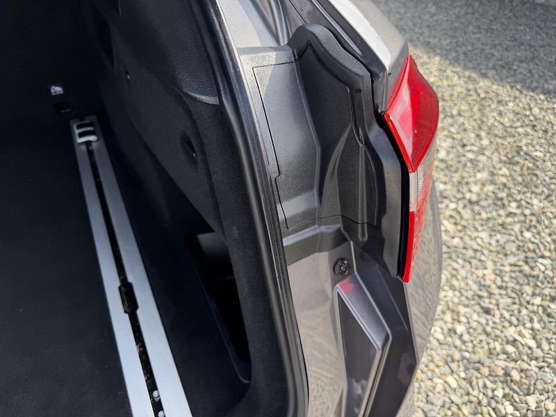 Alfa Romeo Stelvio 2.2JTDM Q4 4x4 210PS VELOCE 1A - fotka 116 z 167