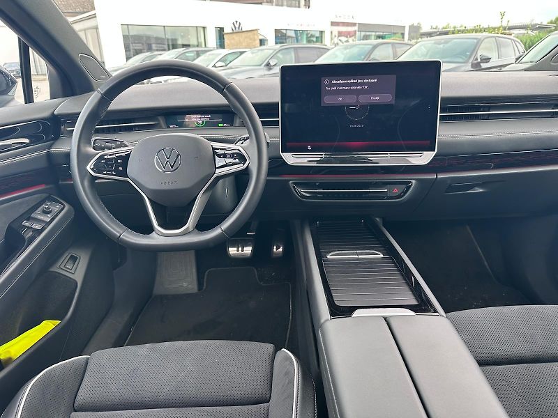 Volkswagen ID.7 Tourer Pro 210kW  - fotka 10 z 15