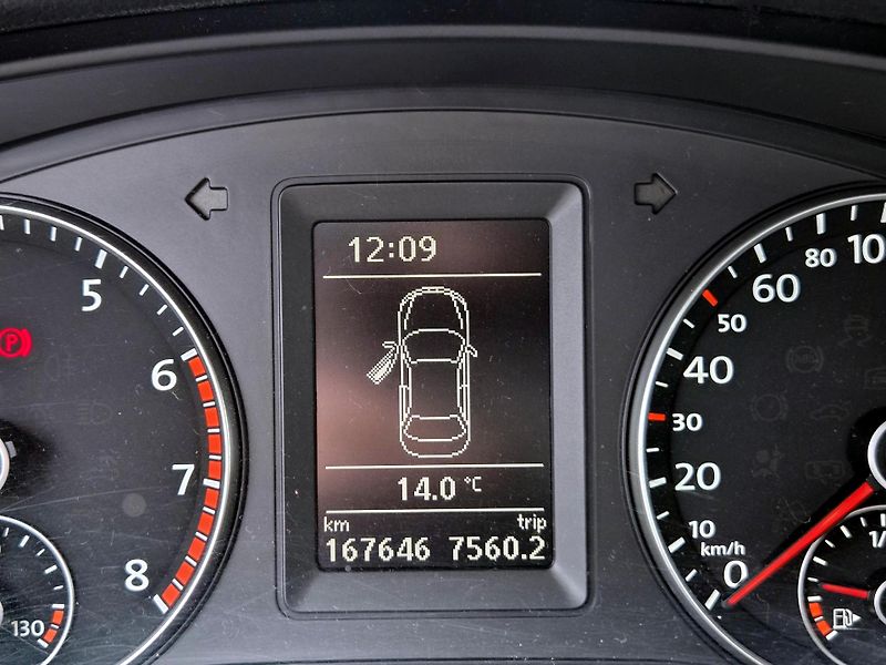 Volkswagen Jetta Trend LIFE *SERV.KNÍŽKA*       - fotka 35 z 42